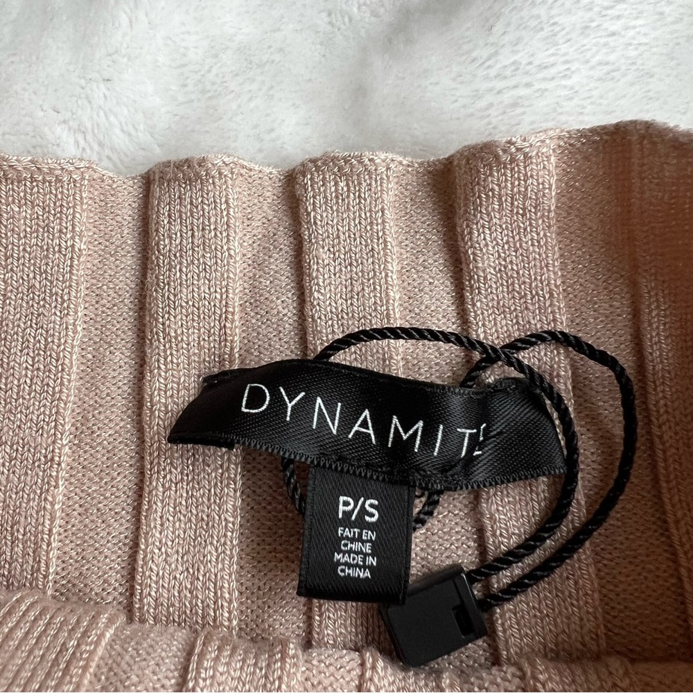 Dynamite | Ribbed Mock Neck Top - Picture 3 of 6